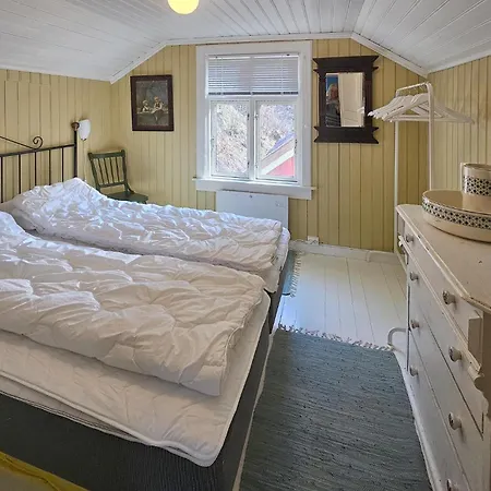 Сasa de vacaciones 3 Bedroom Lovely In Ulefoss