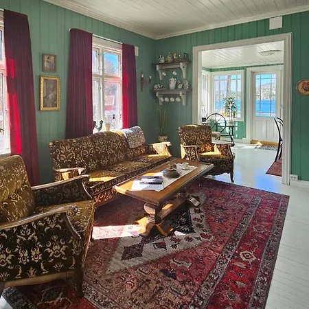 Holiday home Lovely In With House Sea View Ulefoss